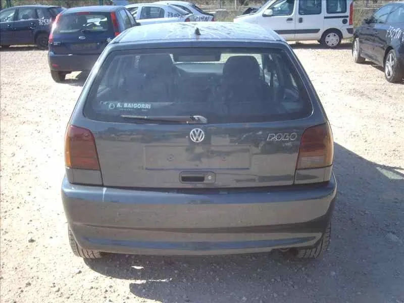 VOLKSWAGEN POLO BERLINA (6N1) '1994 BASICO GRIS OSCURO