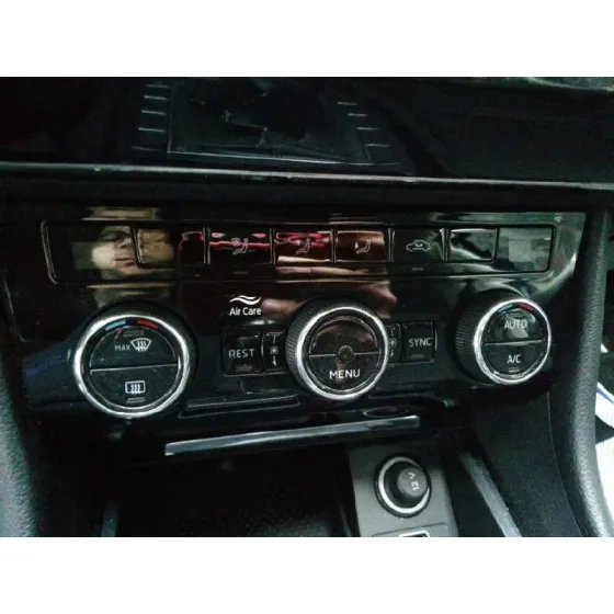 Mando Climatizador para Skoda Superb (3V3)