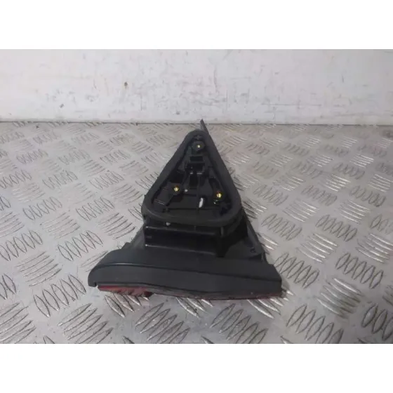 Piloto Trasero Derecho Interior para Skoda Superb (3V3)