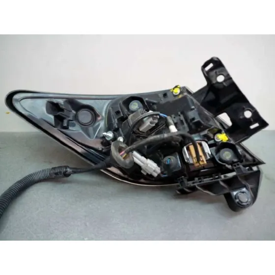 Piloto Trasero Derecho para Toyota Corolla (E21)