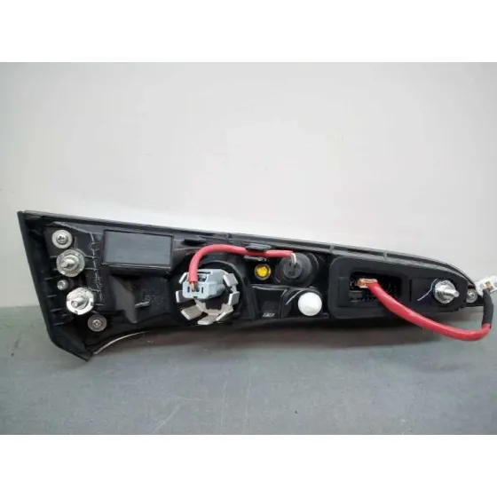 Piloto Trasero Derecho Interior para Toyota Corolla (E21)