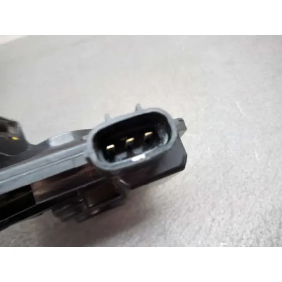 Cerradura Maletero / Porton para Toyota Avensis Touring Sports