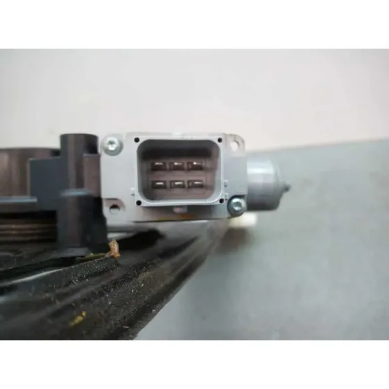 Elevalunas Delantero Derecho para Fiat 500 L (330)