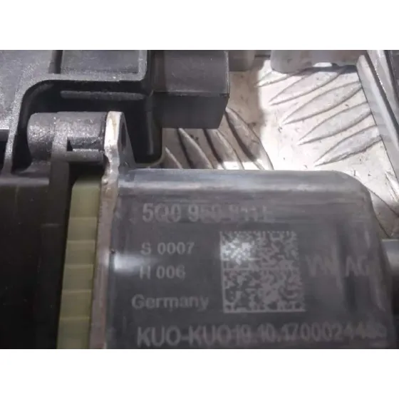 Elevalunas Trasero Izquierdo para Skoda Superb (3V3)