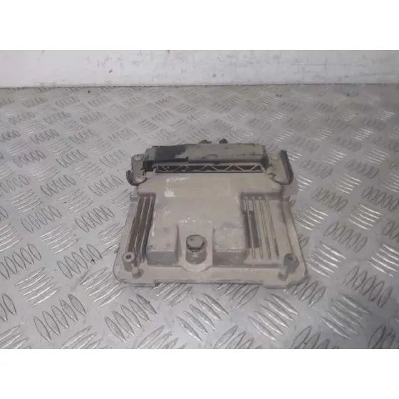 Centralita Motor Uce para Seat Leon (1P1)