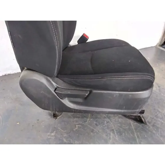 Asiento Delantero Derecho para Subaru Xv