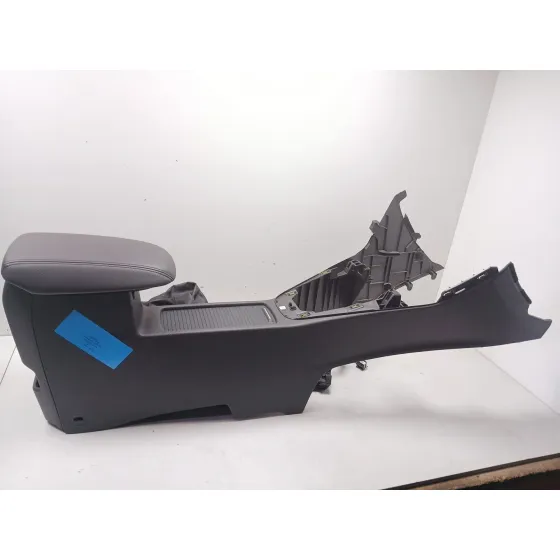 Apoyabrazos Central para Ford Focus Lim.