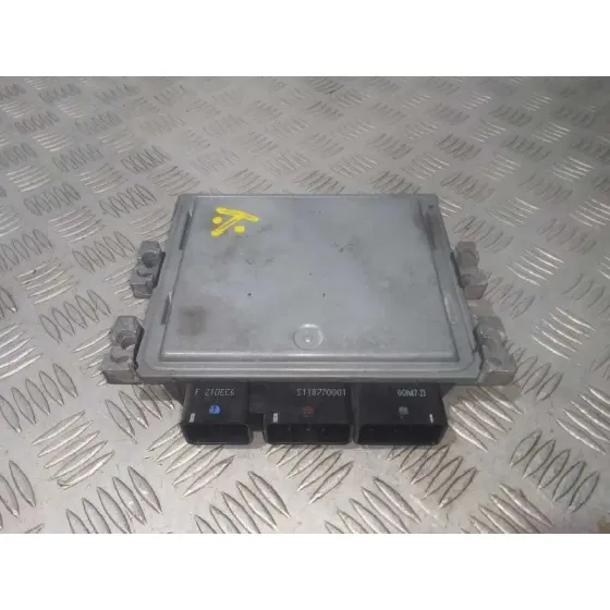 Centralita Motor Uce para Renault Scenic Ii