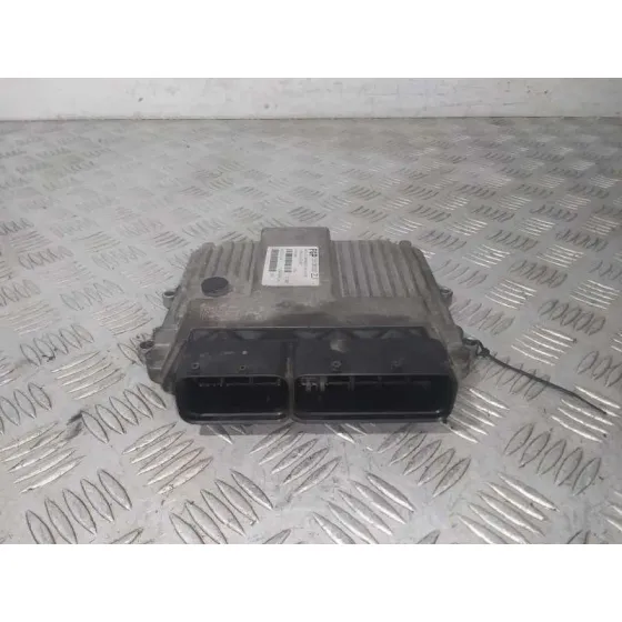 Centralita Motor Uce para Opel Corsa C