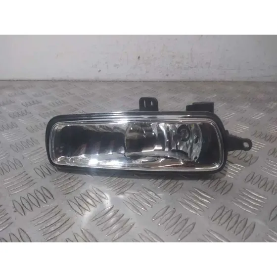 Faro Antiniebla Derecho para Ford Focus Lim.