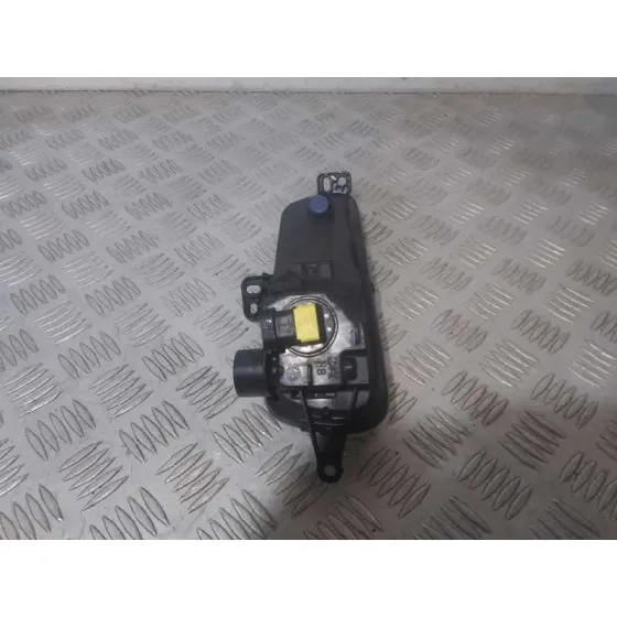 Faro Antiniebla Derecho para Ford Focus Lim.