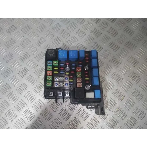 Caja Reles / Fusibles para Hyundai I30