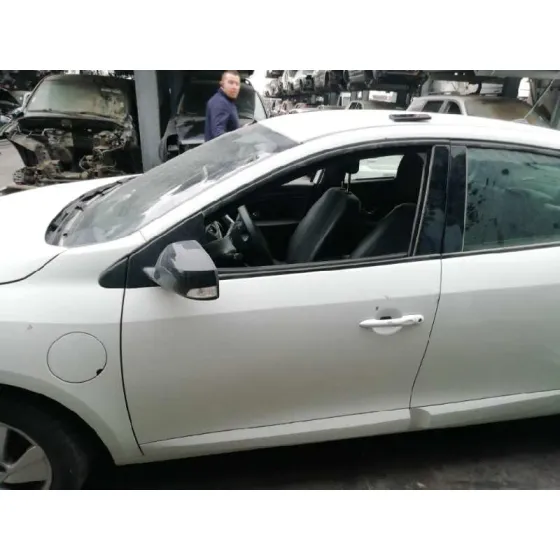 Puerta Delantera Izquierda para Renault Fluence