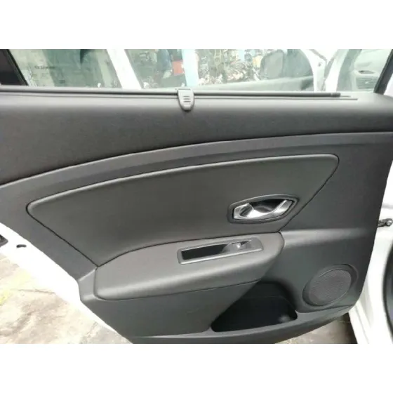 Guarnecido Puerta Trasera Izquierda para Renault Fluence