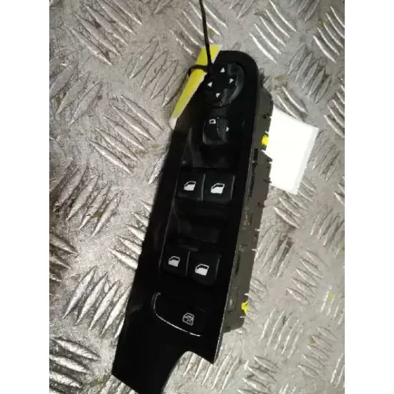 Mando Elevalunas Delantero Izquierdo para Citroën C4 Picasso