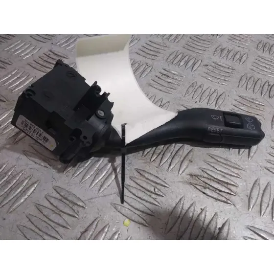 Mando Limpia para Audi A4 Avant (8E)