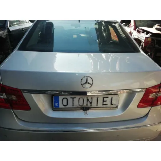 Tapa Maletero para Mercedes-Benz Clase E (W212) Lim.