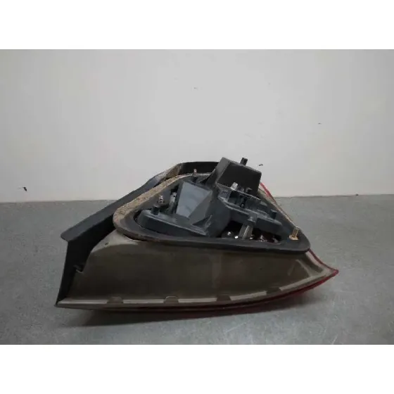 Piloto Trasero Izquierdo para Mg Serie 75 (Rj)