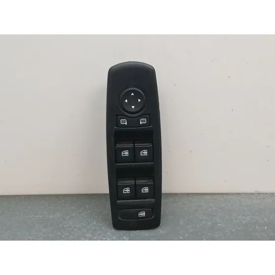 Mando Elevalunas Delantero Izquierdo para Renault Megane Iii Berlina 5 P