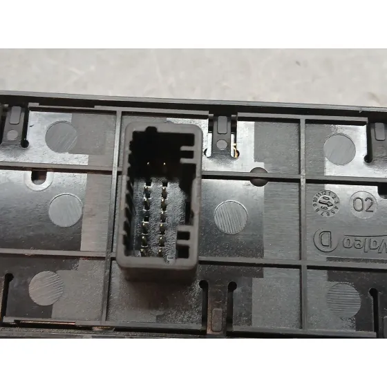 Mando Elevalunas Delantero Izquierdo para Renault Megane Iii Berlina 5 P