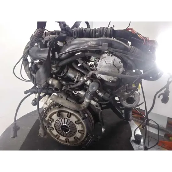 Despiece Motor para Volkswagen Passat Berlina (3B3)