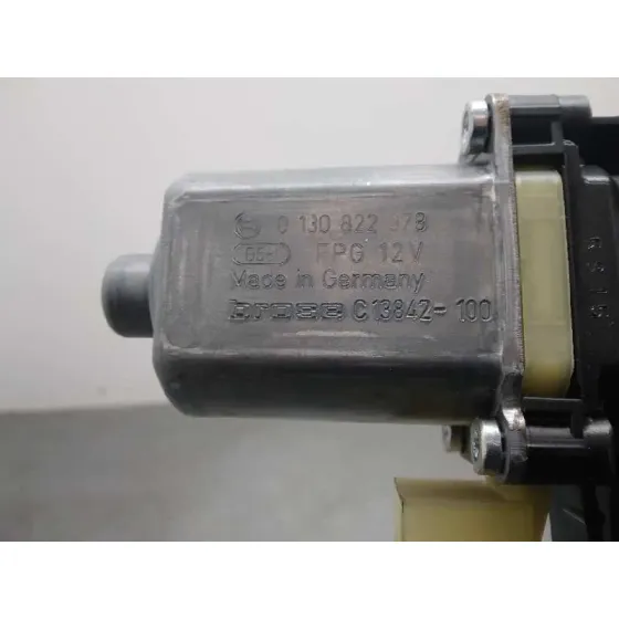 Motor Elevalunas Delantero Derecho para Volkswagen Golf Vii Variant (Bv5)