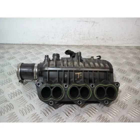 Colector Admision para Ford Focus Lim. (Cb8)