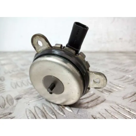 Sensor para Ford Focus Lim. (Cb8)
