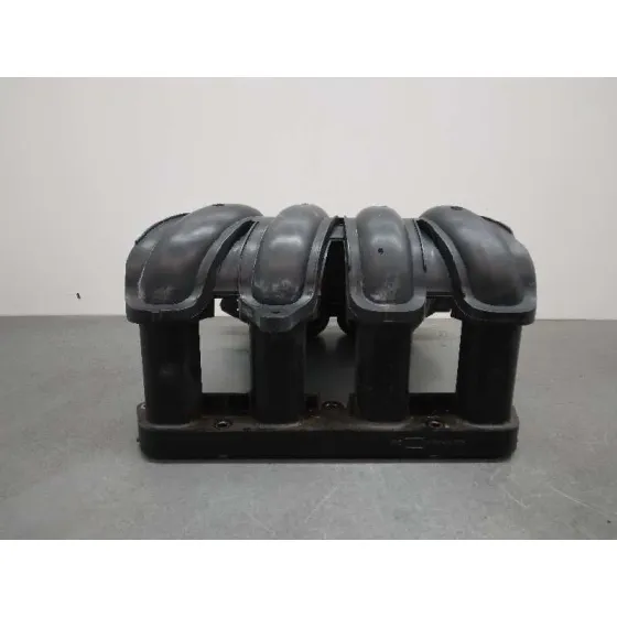 Colector Admision para Nissan Micra (K12E)