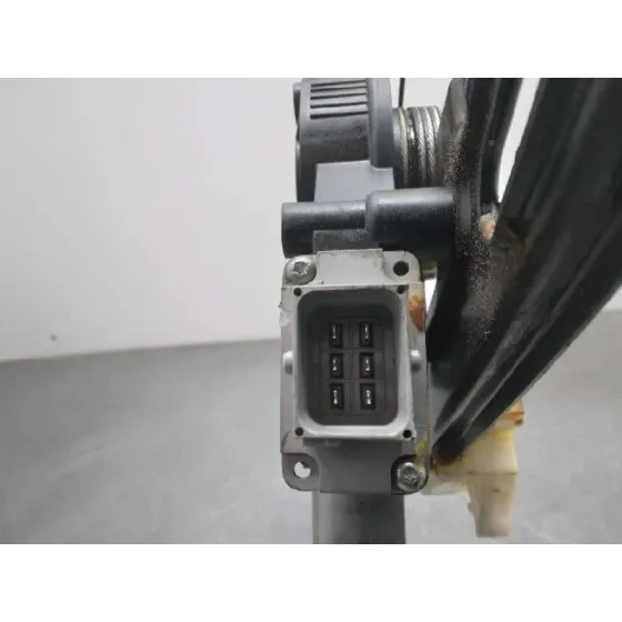 Elevalunas Delantero Izquierdo para Fiat 500 L (330)