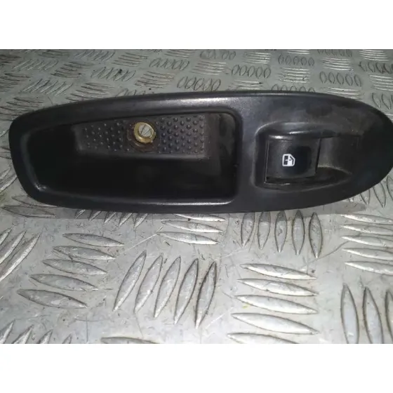 Mando Elevalunas Trasero Derecho para Fiat 500 L (330)
