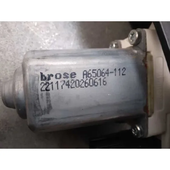 Elevalunas Delantero Izquierdo para Ford Focus Lim.