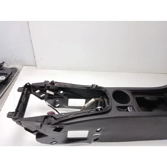 Apoyabrazos Central para Opel Astra J Lim.