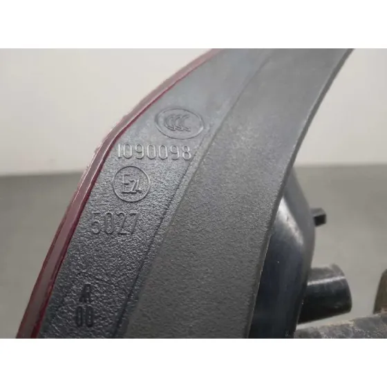 Piloto Trasero Derecho Interior para Opel Astra J Lim.