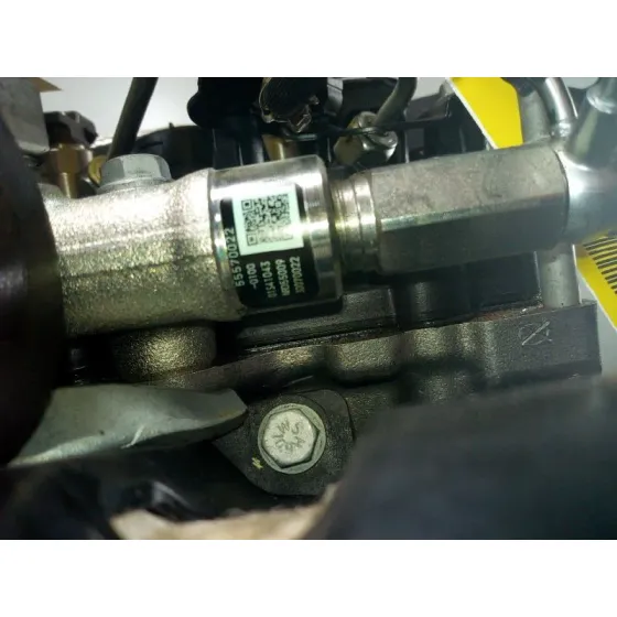 Rampa Inyectora para Opel Astra J Lim.
