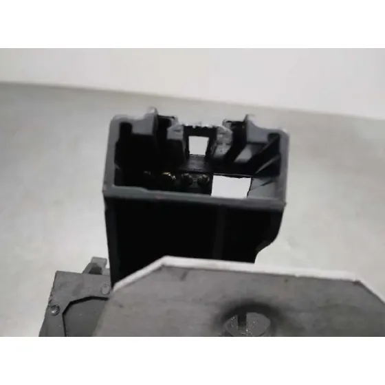 Cerradura Maletero / Porton para Ford Kuga (Cbv)