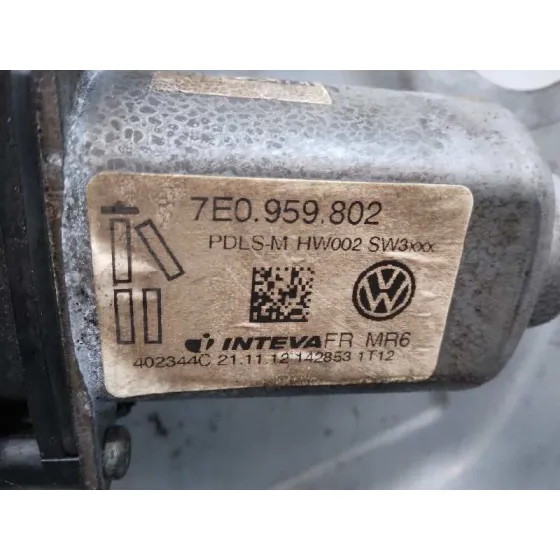 Elevalunas Delantero Derecho para Volkswagen T5 Transporter (7E)