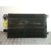 Condensador / Radiador Aire Acondicionado para Volkswagen T5 Transporter (7E)