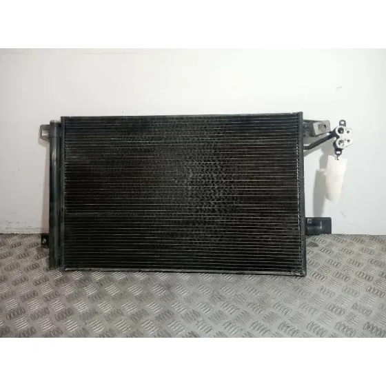 Condensador / Radiador Aire Acondicionado para Volkswagen T5 Transporter (7E)