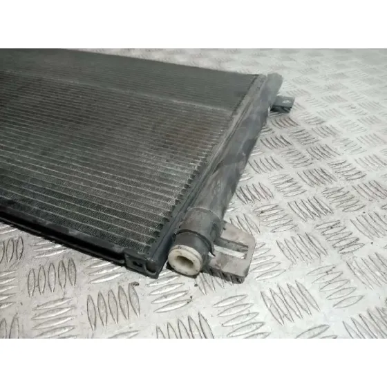 Condensador / Radiador Aire Acondicionado para Volkswagen T5 Transporter (7E)