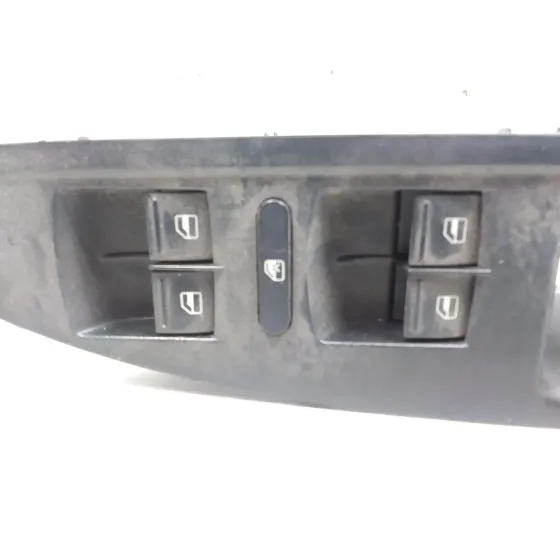 Mando Elevalunas Delantero Izquierdo para Seat Altea Xl (5P5)
