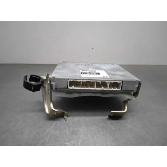 Centralita Motor Uce para Toyota Corolla Familiar (E12)