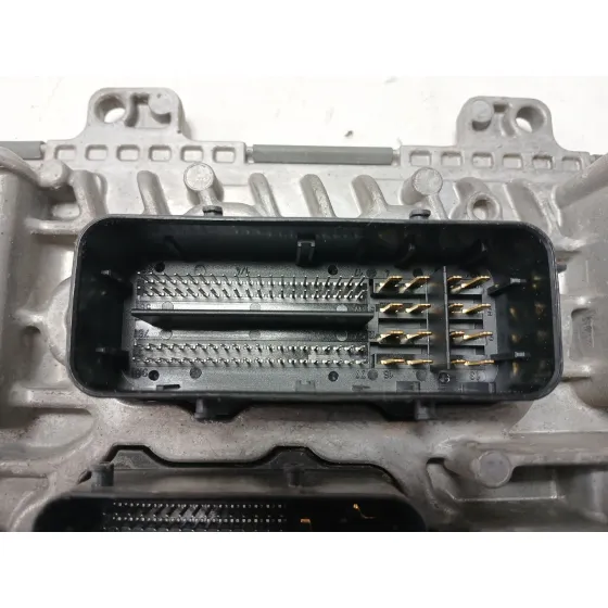 Centralita Motor Uce para Opel Astra K Lim. 5Türig