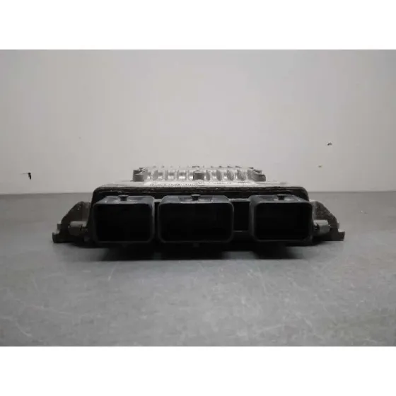Centralita Motor Uce para Ford Fiesta (Cbk)