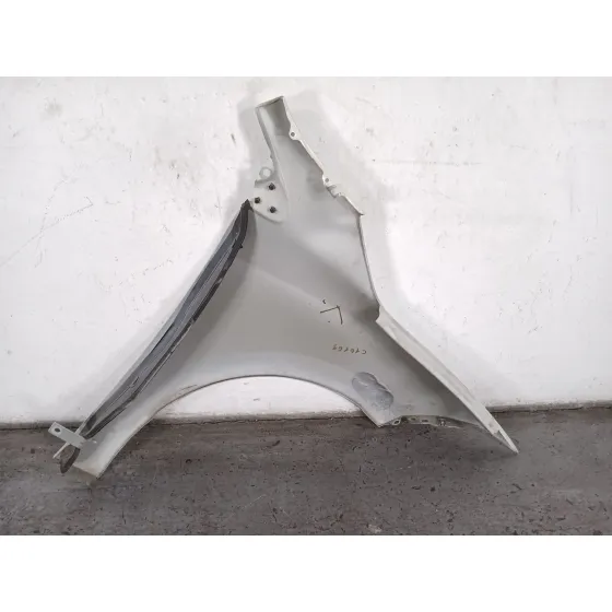 Aleta Delantera Izquierda para Renault Megane Iii Berlina 5 P