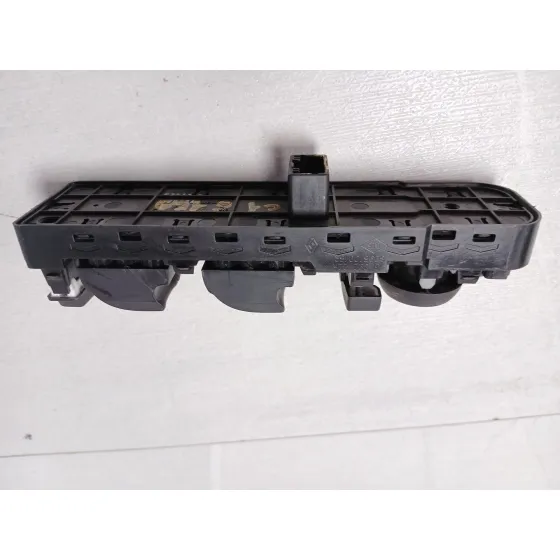 Mando Elevalunas Delantero Izquierdo para Renault Megane Iii Berlina 5 P