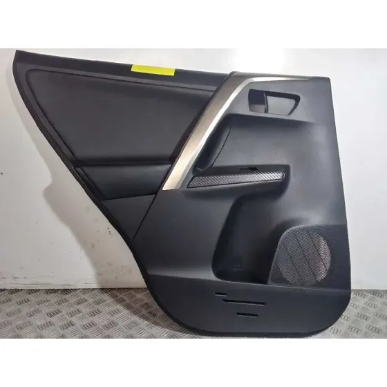 Guarnecido Puerta Trasera Izquierda para Toyota Rav 4