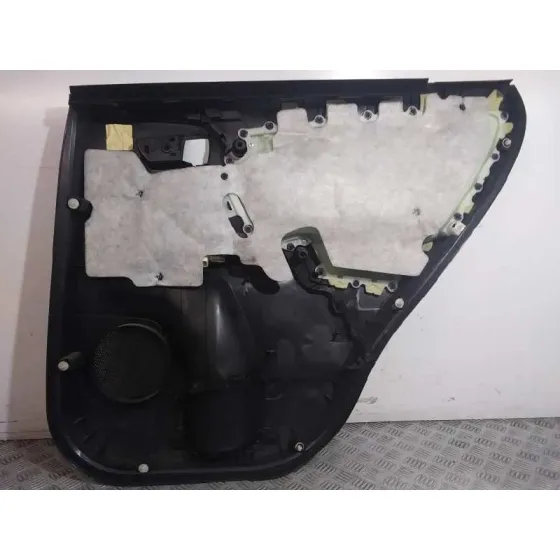 Guarnecido Puerta Trasera Izquierda para Toyota Rav 4