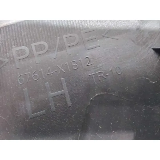 Guarnecido Puerta Trasera Izquierda para Toyota Rav 4
