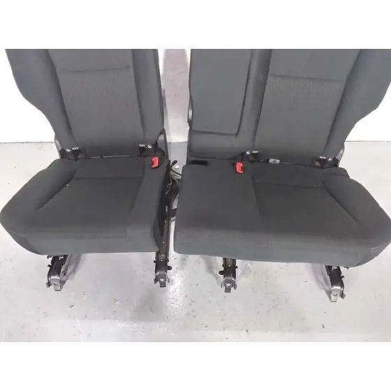 Asientos Traseros para Toyota Rav 4